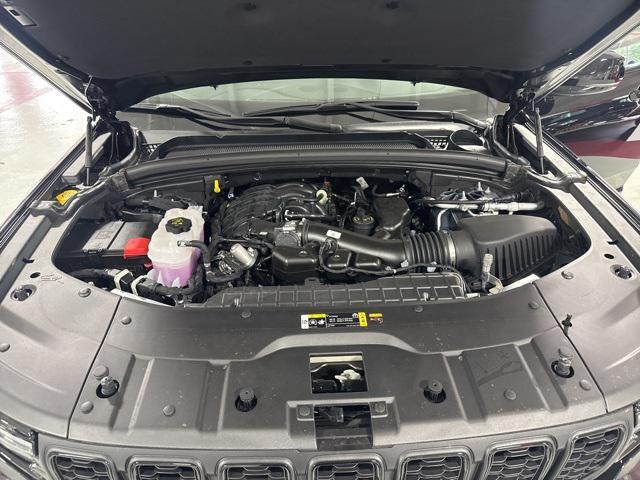 new 2025 Jeep Grand Cherokee L car, priced at $45,567