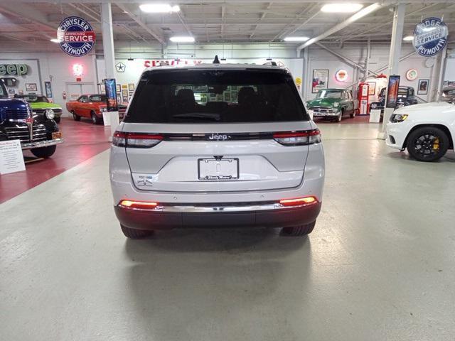 used 2022 Jeep Grand Cherokee 4xe car, priced at $32,995