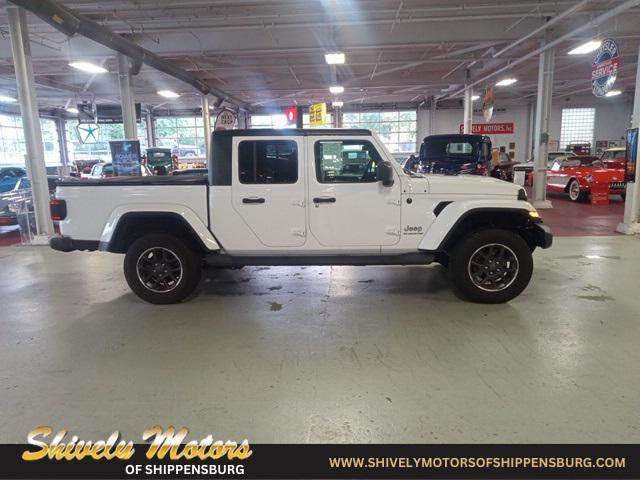 used 2020 Jeep Gladiator car, priced at $25,995