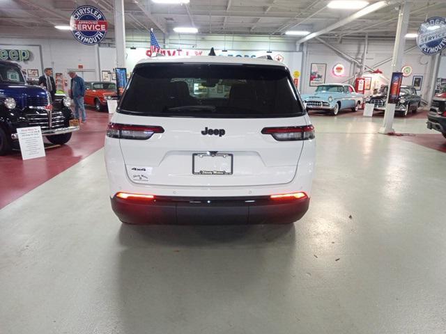 new 2024 Jeep Grand Cherokee L car, priced at $45,667