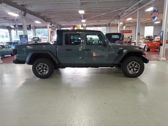 new 2024 Jeep Gladiator car, priced at $50,738