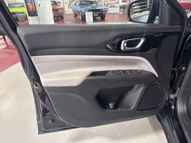 new 2025 Jeep Compass car, priced at $32,493