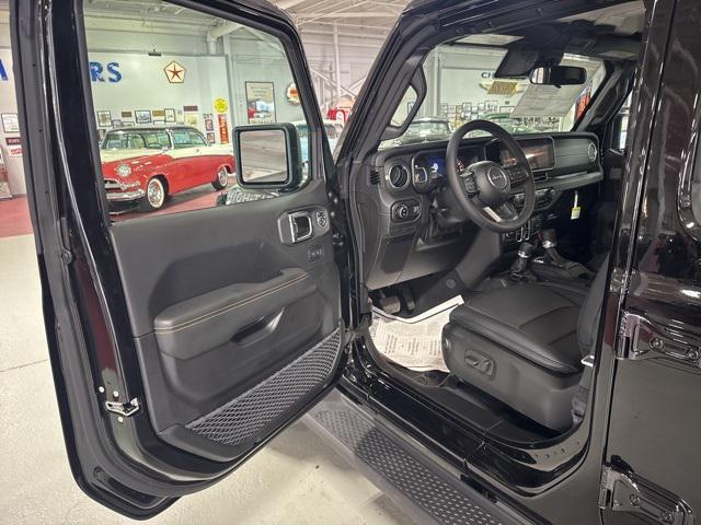 new 2025 Jeep Gladiator car, priced at $42,493