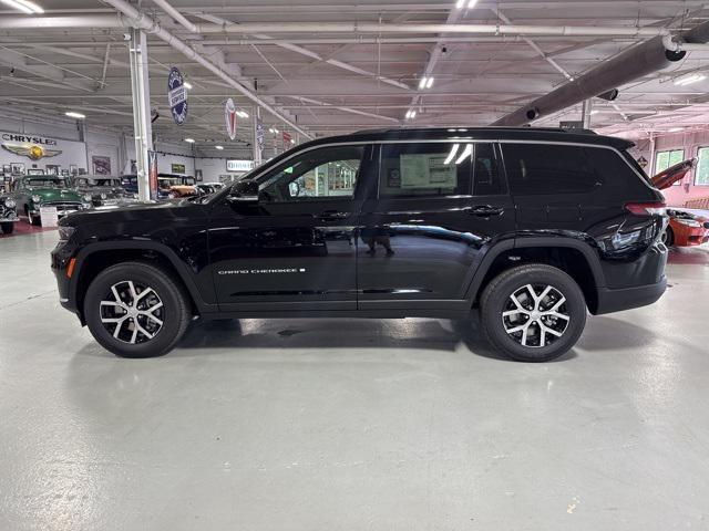 new 2025 Jeep Grand Cherokee L car, priced at $45,672