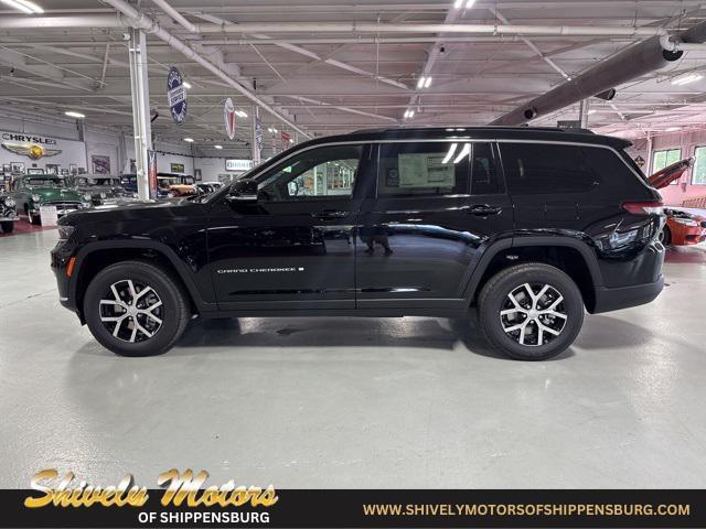 new 2025 Jeep Grand Cherokee L car, priced at $41,556