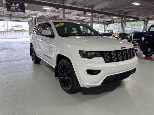 used 2019 Jeep Grand Cherokee car, priced at $25,056