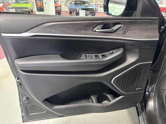 used 2022 Jeep Grand Cherokee L car, priced at $34,995
