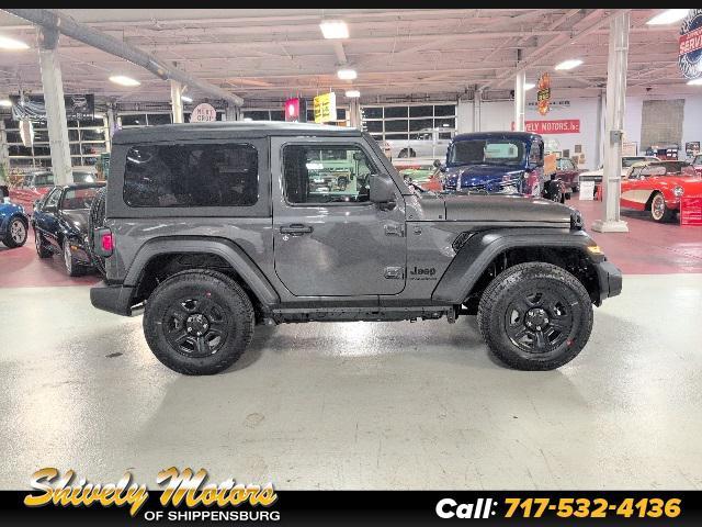 new 2025 Jeep Wrangler car, priced at $34,489