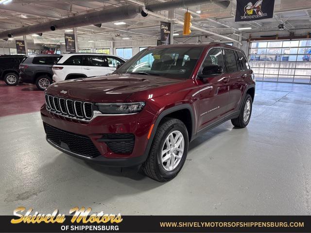 new 2025 Jeep Grand Cherokee car, priced at $38,870