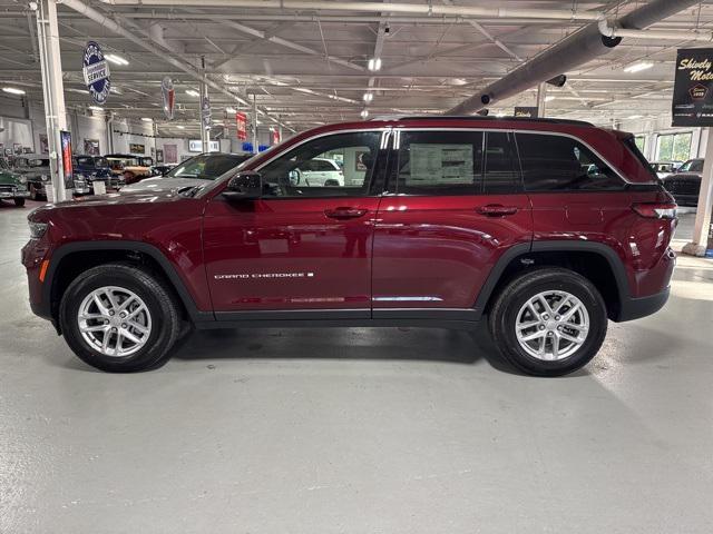 new 2025 Jeep Grand Cherokee car, priced at $38,870