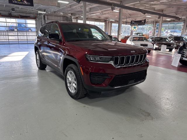new 2025 Jeep Grand Cherokee car, priced at $38,870