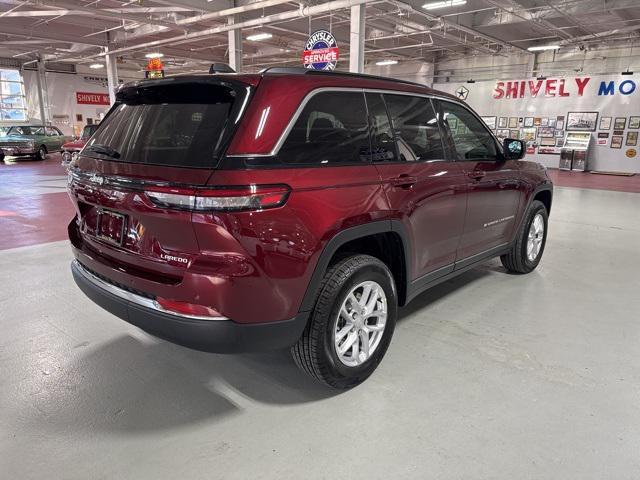new 2025 Jeep Grand Cherokee car, priced at $38,870