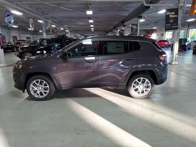 new 2024 Jeep Compass car, priced at $32,430