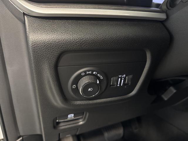 used 2022 Jeep Grand Cherokee L car, priced at $35,995