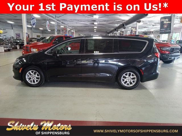 used 2019 Chrysler Pacifica car, priced at $15,995