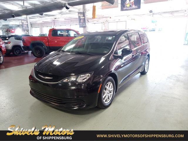 used 2019 Chrysler Pacifica car, priced at $15,995