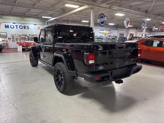 new 2025 Jeep Gladiator car, priced at $44,935