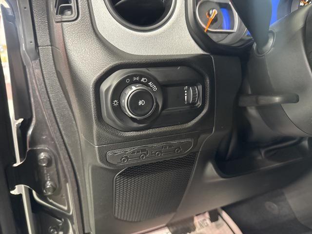 new 2025 Jeep Wrangler car, priced at $46,986