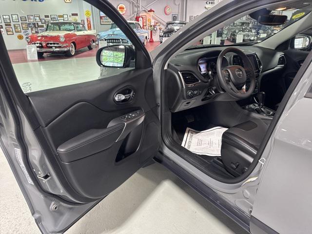 used 2022 Jeep Cherokee car, priced at $28,577