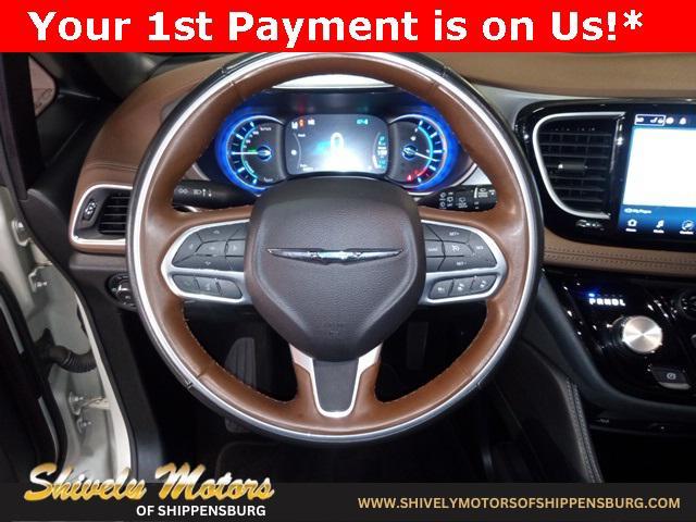 used 2021 Chrysler Pacifica Hybrid car, priced at $30,995