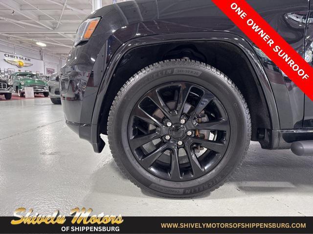 used 2018 Jeep Grand Cherokee car, priced at $18,995