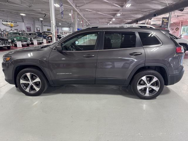 used 2019 Jeep Cherokee car, priced at $18,995