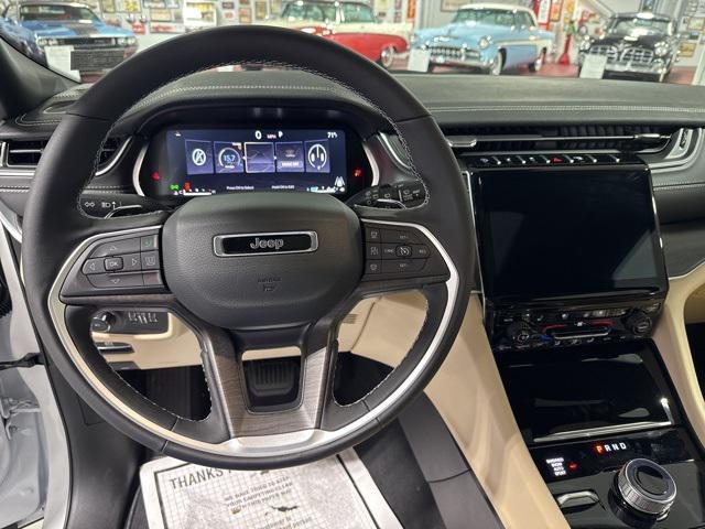 new 2025 Jeep Grand Cherokee car, priced at $46,059