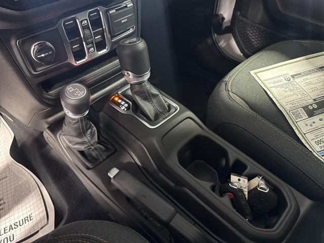 new 2025 Jeep Wrangler car, priced at $43,891