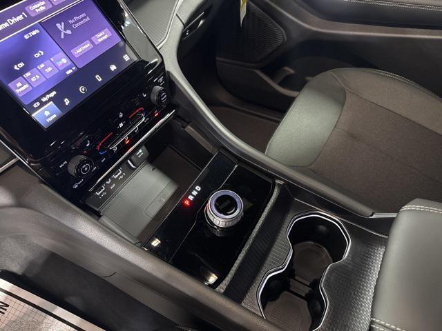 new 2025 Jeep Grand Cherokee L car, priced at $43,429