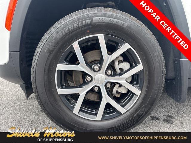 used 2024 Jeep Grand Cherokee car, priced at $39,670