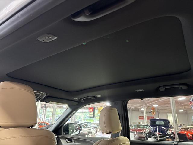new 2025 Jeep Grand Cherokee L car, priced at $48,996
