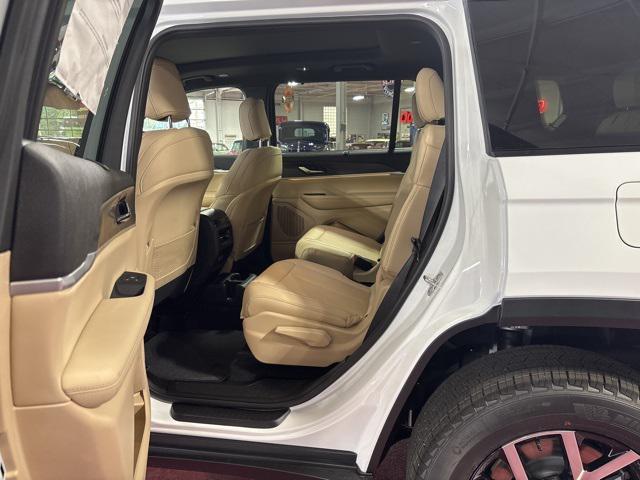 new 2025 Jeep Grand Cherokee L car, priced at $48,996