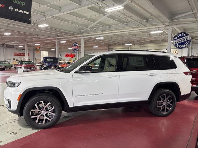 new 2025 Jeep Grand Cherokee L car, priced at $48,996