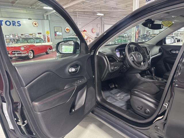 used 2022 Jeep Cherokee car, priced at $22,192