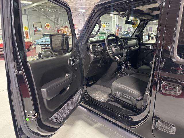 used 2022 Jeep Gladiator car, priced at $34,995