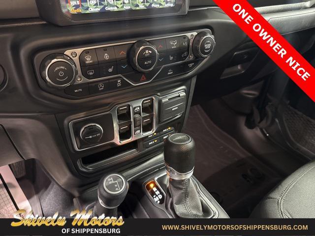 used 2022 Jeep Gladiator car, priced at $35,077