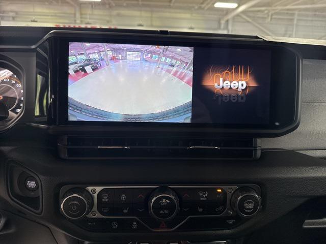 new 2025 Jeep Wrangler car, priced at $50,085
