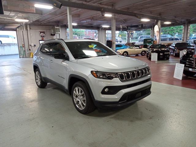 new 2024 Jeep Compass car, priced at $32,430