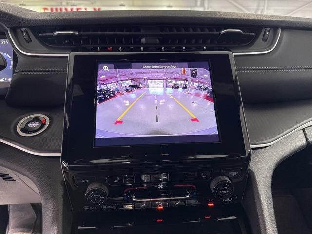 new 2025 Jeep Grand Cherokee car, priced at $42,570