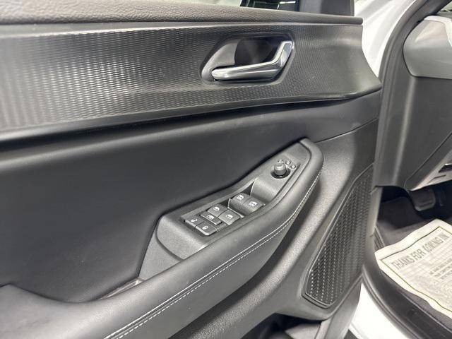 new 2025 Jeep Grand Cherokee car, priced at $42,570