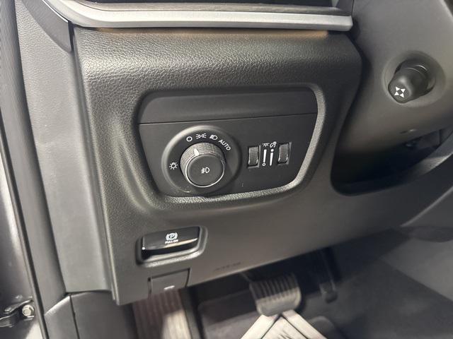 new 2025 Jeep Grand Cherokee L car, priced at $51,212