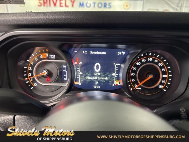 new 2025 Jeep Wrangler car, priced at $43,130