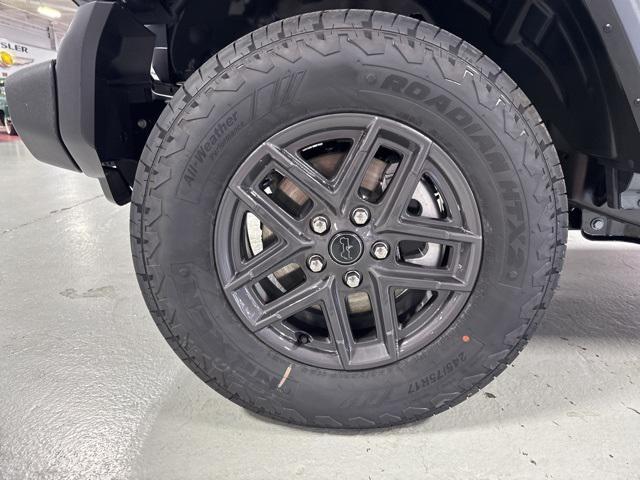 new 2025 Jeep Wrangler car, priced at $47,138