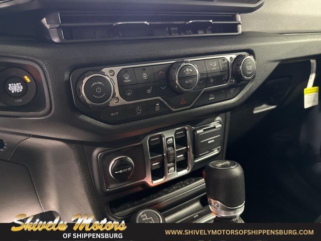 new 2025 Jeep Wrangler car, priced at $43,130