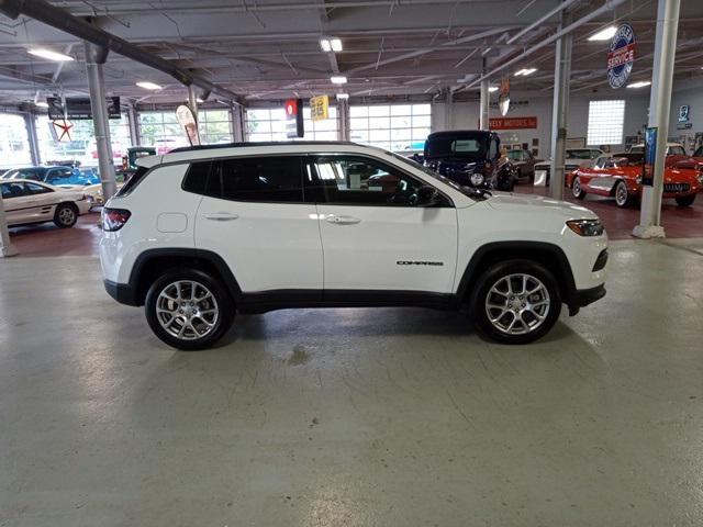 new 2024 Jeep Compass car, priced at $36,306