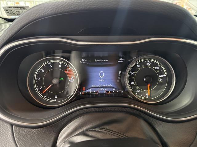 used 2022 Jeep Cherokee car, priced at $27,995