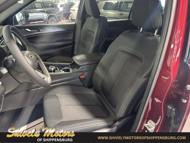 new 2025 Jeep Grand Cherokee L car, priced at $40,992