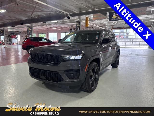 used 2024 Jeep Grand Cherokee car, priced at $36,190