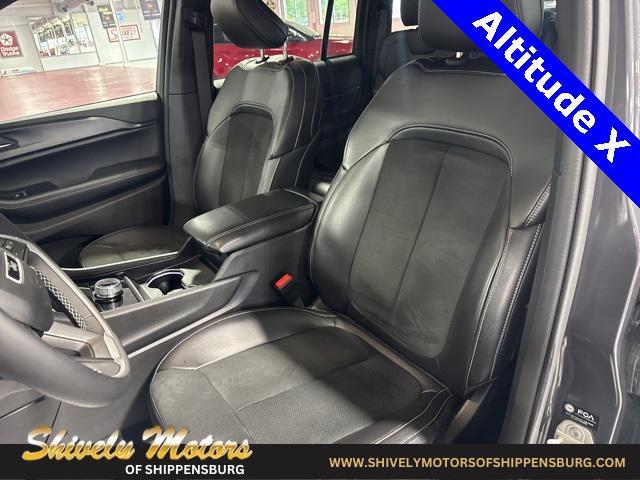 used 2024 Jeep Grand Cherokee car, priced at $36,190