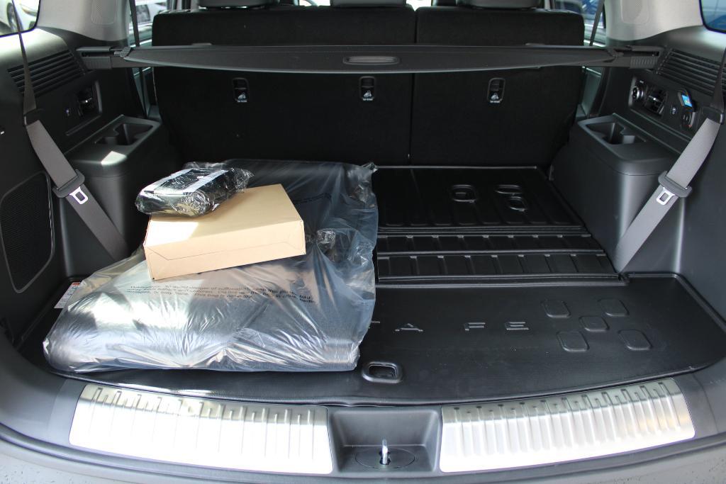 new 2025 Hyundai SANTA FE HEV car, priced at $46,637